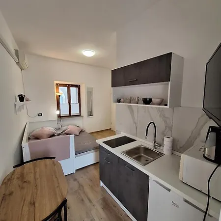 Apartma Koper2 With Parking Apartment
